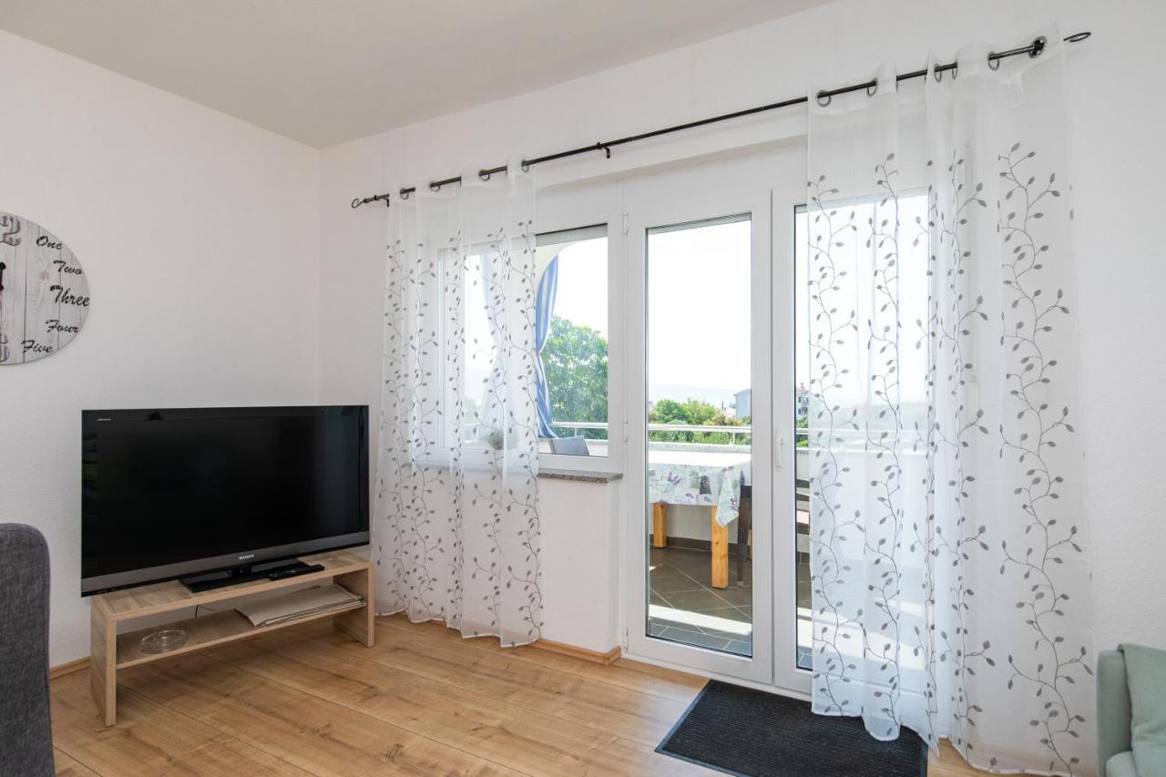 Apartments Oleander Krk Town Εξωτερικό φωτογραφία