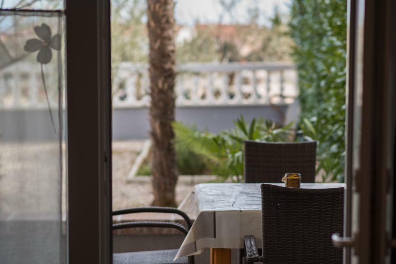 Apartments Oleander Krk Town Εξωτερικό φωτογραφία